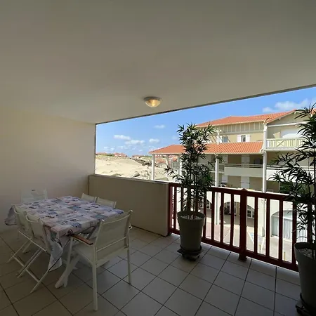 Decore A 50m De La Avec Parking Et Wifi - Fr-1-379-25 *